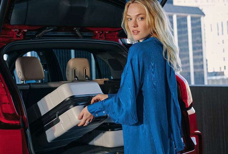 2025 Cadillac XT4 technology
