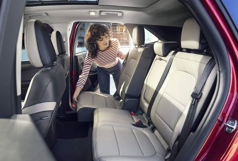 2021 Ford Escape SE Hybrid Seats