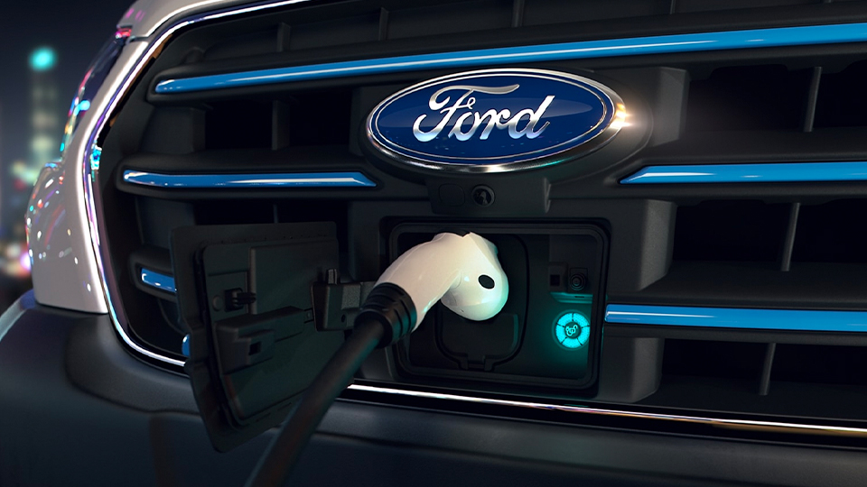 2022 Ford E-Transit Performance