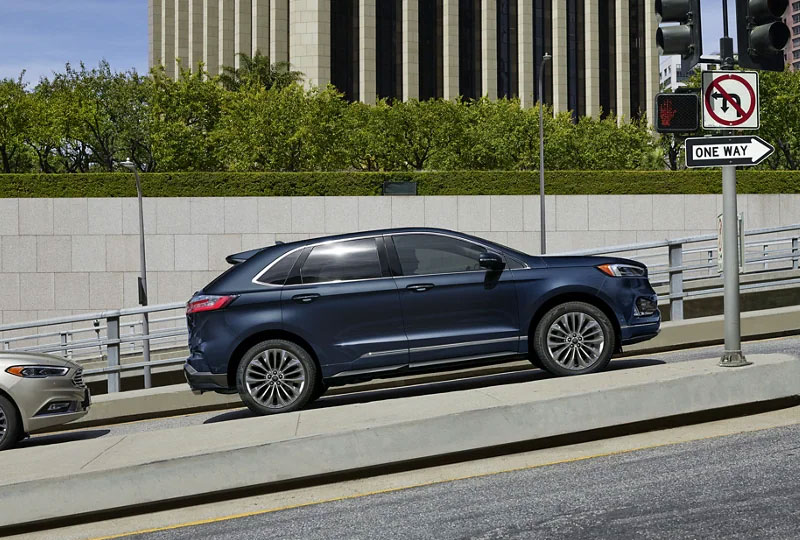 2022 Ford Edge Interior