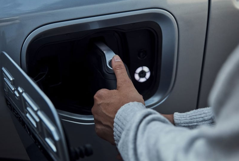 2022 Ford Explorer Charging