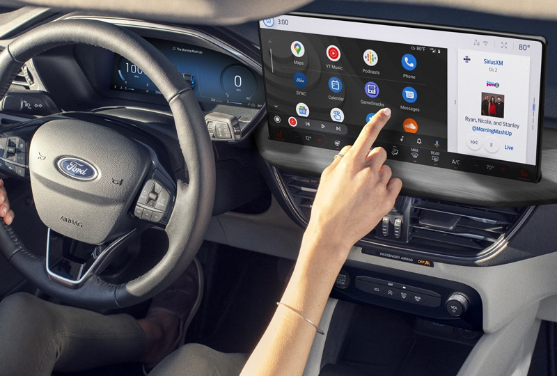 2024 Ford Escape     technology