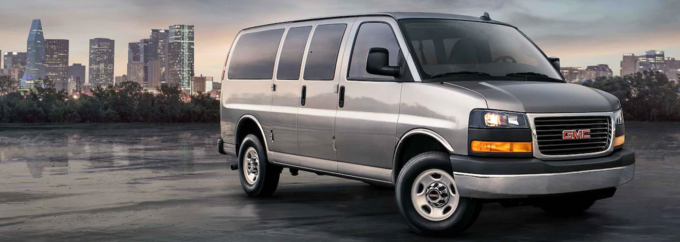 2022 GMC Savana-Passenger-Van header
