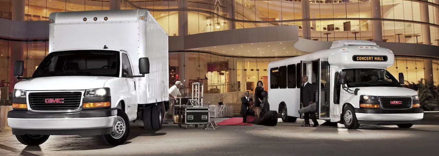 2024 GMC Savana Passenger Van header