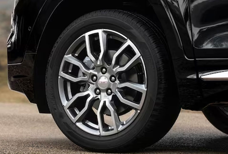 2024 GMC Terrain Denali Exterior