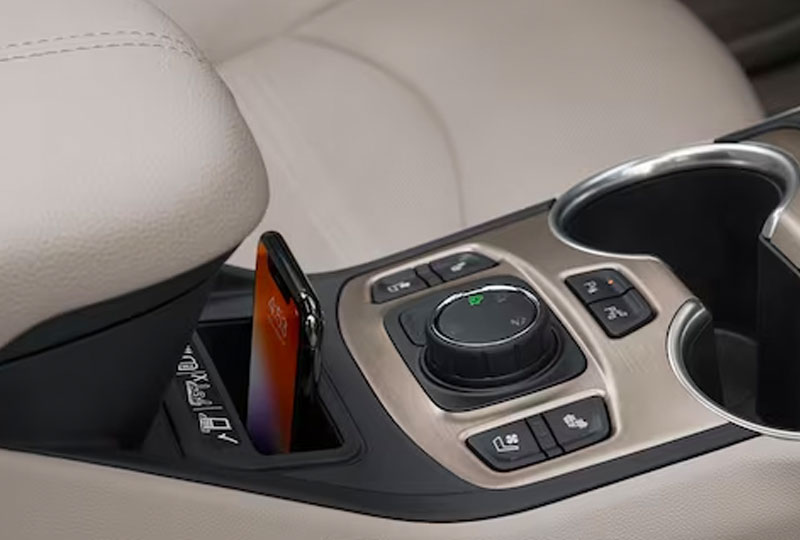 2024 GMC Terrain Denali Technology