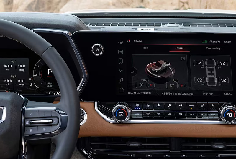 2025 GMC Canyon AT4 & AT4X    safety