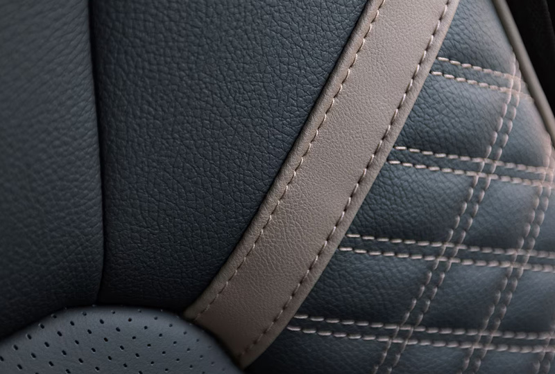 2025 GMC Canyon Denali   Interior