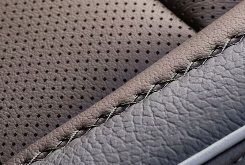2025 GMC sierra HD Denali-Denali-Ultimate      Interior