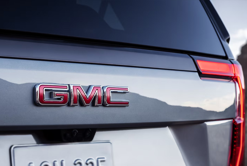2025 GMC sierra Yukon-Denali-Ultimate     safety
