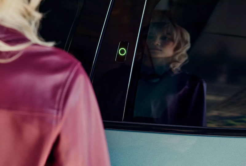 2025 Genesis GV60 Technology