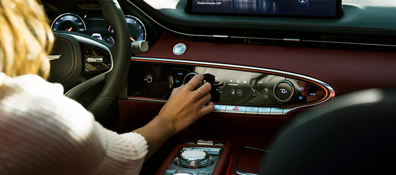 2025 Genesis GV70 INTERIOR