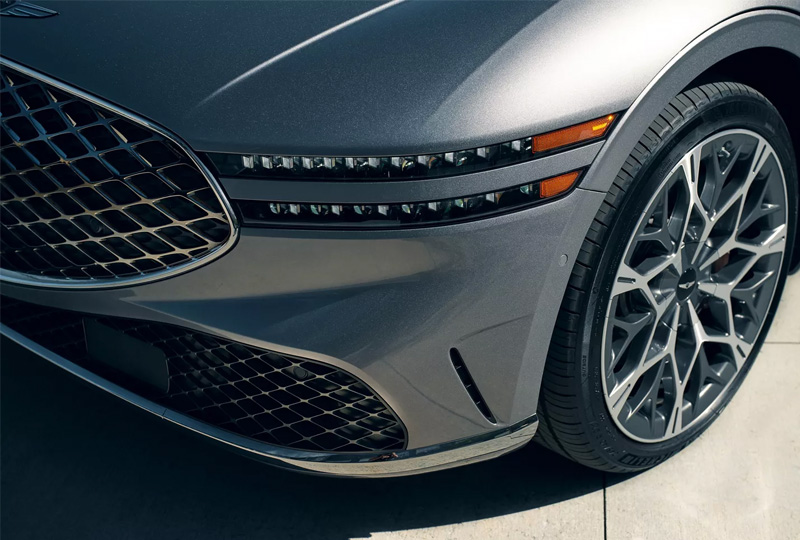 SIGNATURE HEADLAMPS