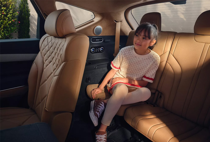 2026 Genesis GV80 DESIGN
