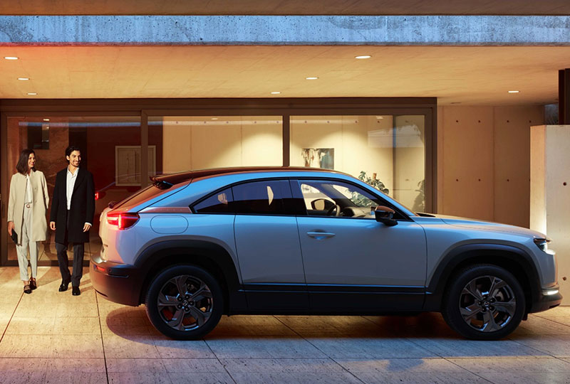 2022 Mazda MX-30 DESIGN