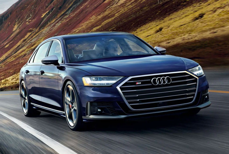 2021 Audi S8  design