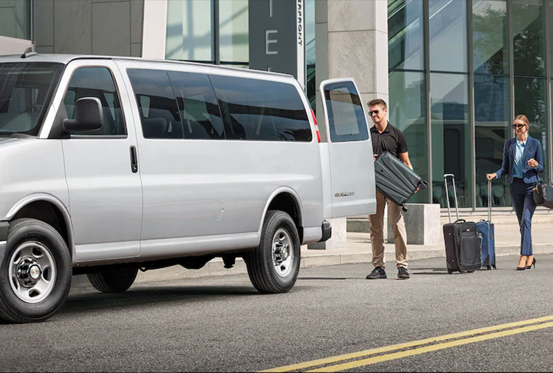 2022 Chevy Express-Vans  Design