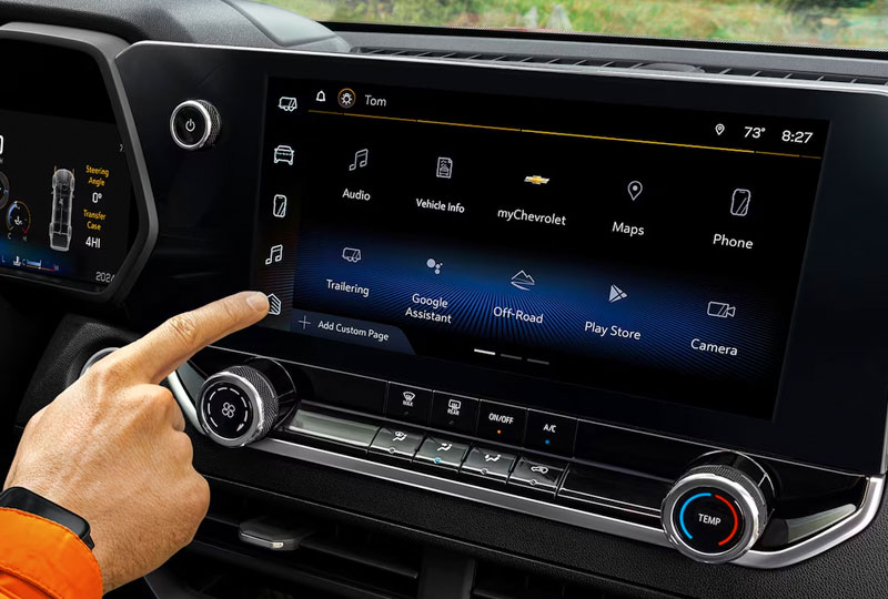 2024 Chevrolet Colorado      Technology