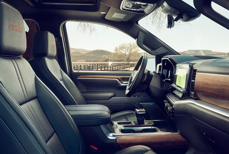2024 Chevrolet Silverado-1500 interior