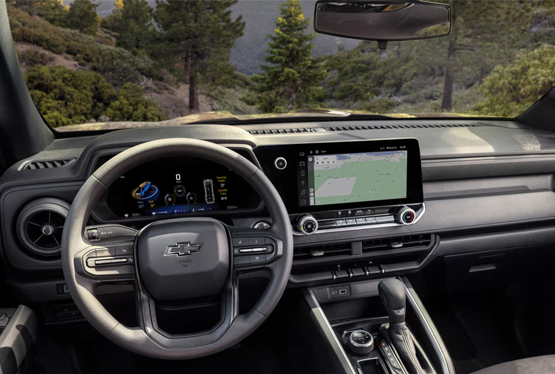 2025 Chevrolet Colorado       Technology