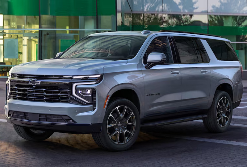 2025 Chevrolet Suburban       Exterior