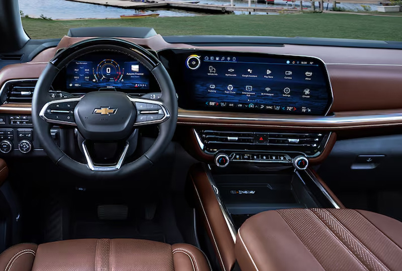 2025 Chevrolet Suburban       interior