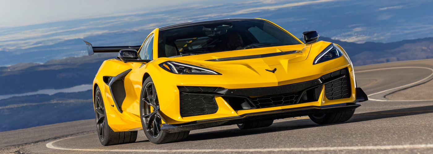 2026 Chevrolet ZR1 Header