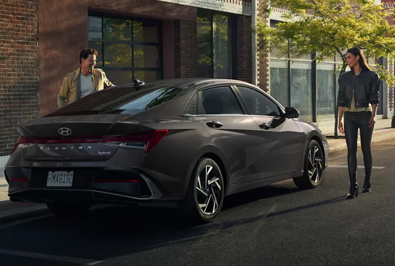 2024 Hyundai Elantra Hybrid  Technology