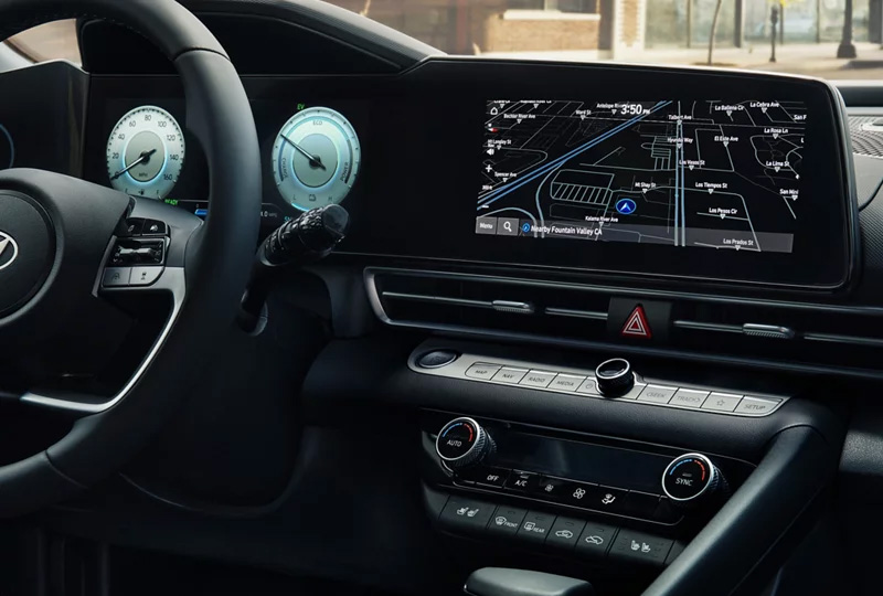 2026 Hyundai Elantra Hybrid Digital displays