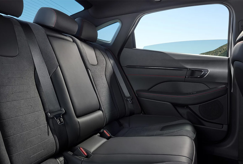 2026 Hyundai Sonata Hybrid  Performance