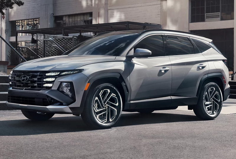 2026 Hyundai Tucson PLug in Hybrid One look is all it takes.