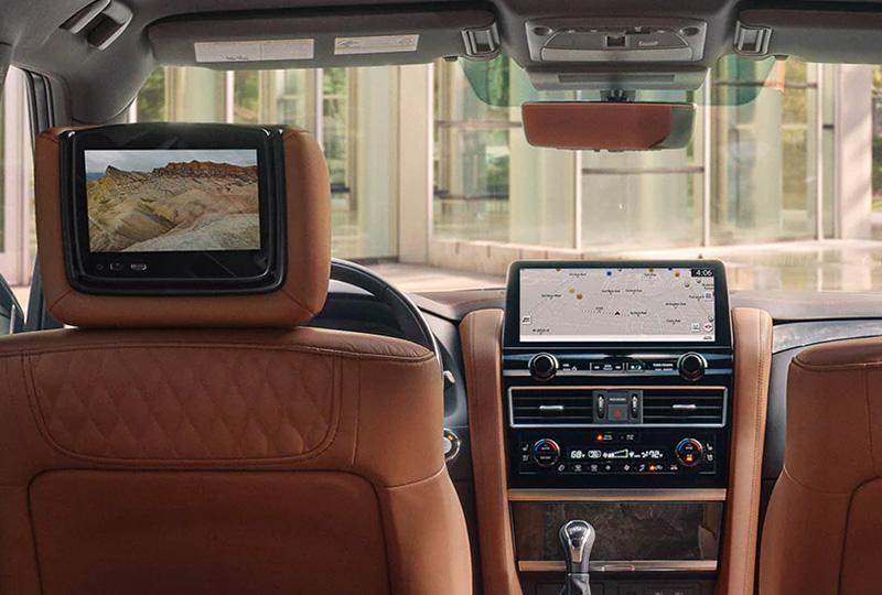 2023 INFINITI QX80 interior