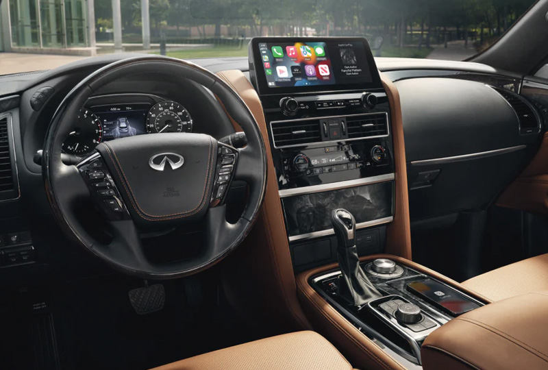 INFINITI QX80 - Interior