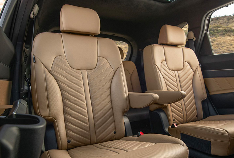 2024 Kia Sorento  Interior