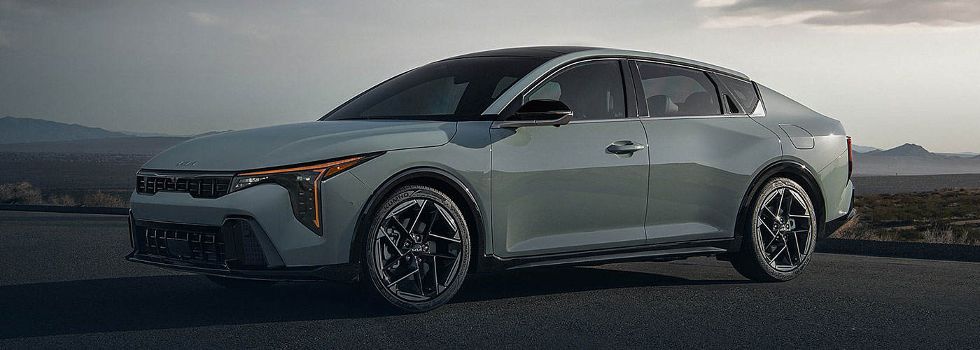 2025 Kia K4  coming soon  header