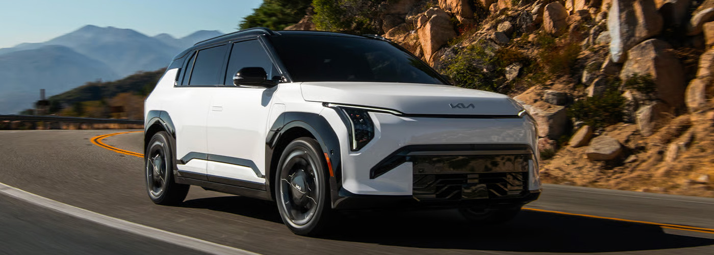 2027 Kia EV3 header 