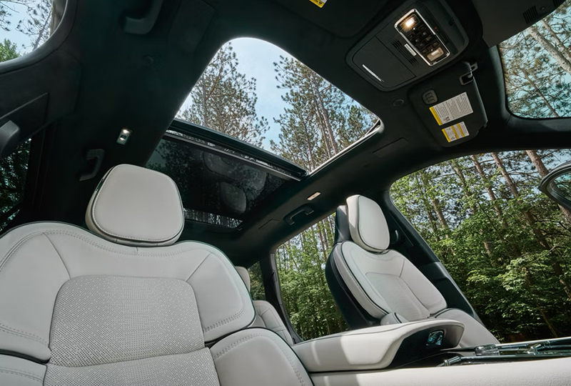 2027 Lincoln Aviator   design