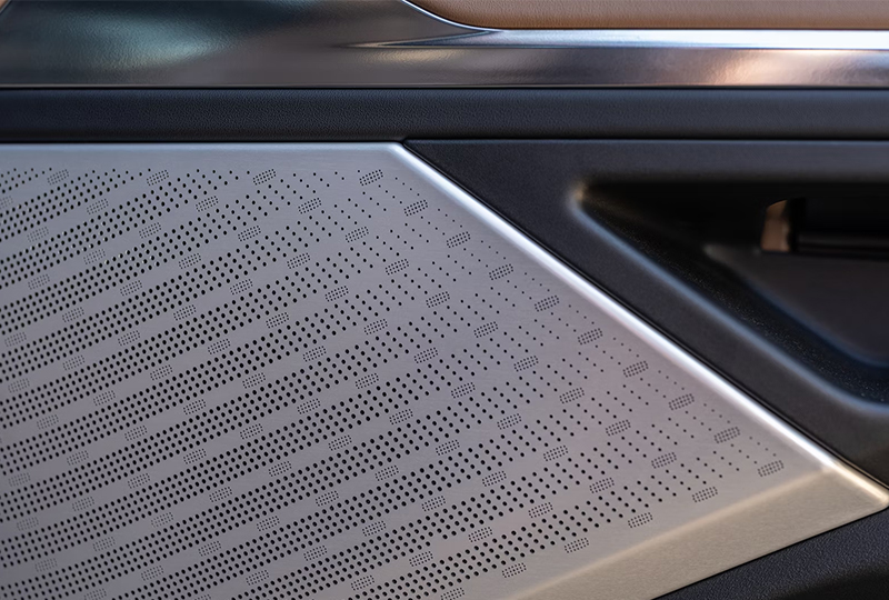 2027 Lincoln Navigator   design