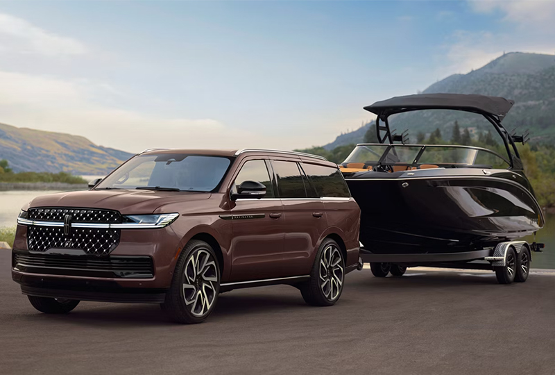 2027 Lincoln Navigator   PERFORMANCE