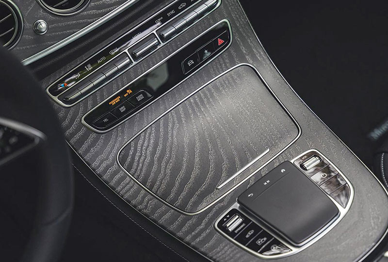 2021 Mercedes Benz E-Class technology