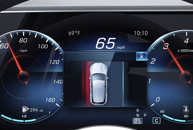 2022 Mercedes Benz GLC safety