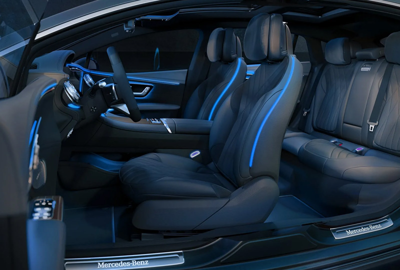 2026 EQS Sedan Technology