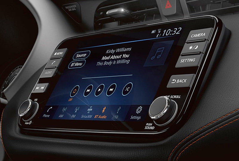2021 Nissan Kicks  TECHNOLOGY