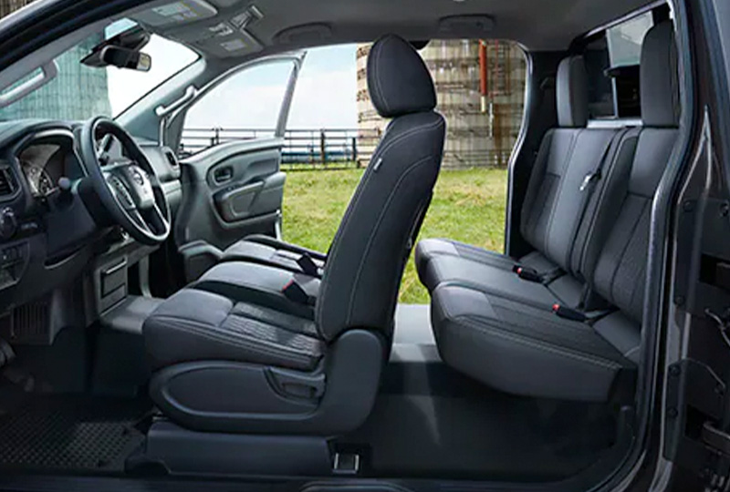 2023  Nissan Titan  TECHNOLOGy