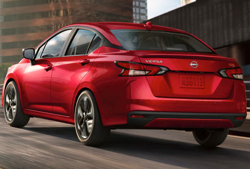 2023 Nissan Versa PERFORMANCE