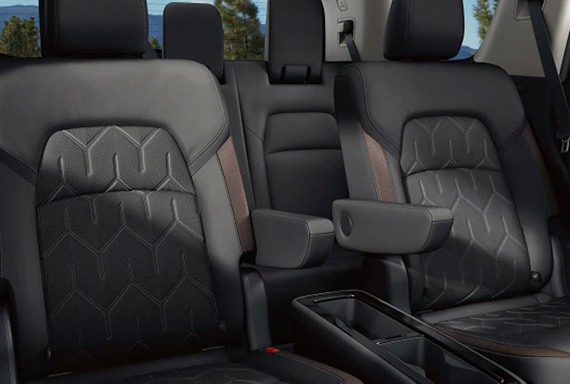 2026 Nissan Pathfinder    Interior