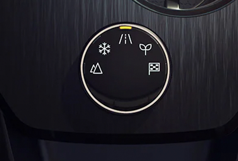 2026 Nissan 5  Rogue    Performance