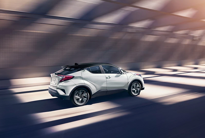 2022 TOYOTA C-HR Performance