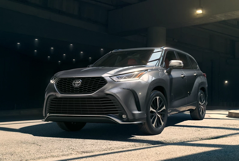 2022 Toyota Highlander  Design