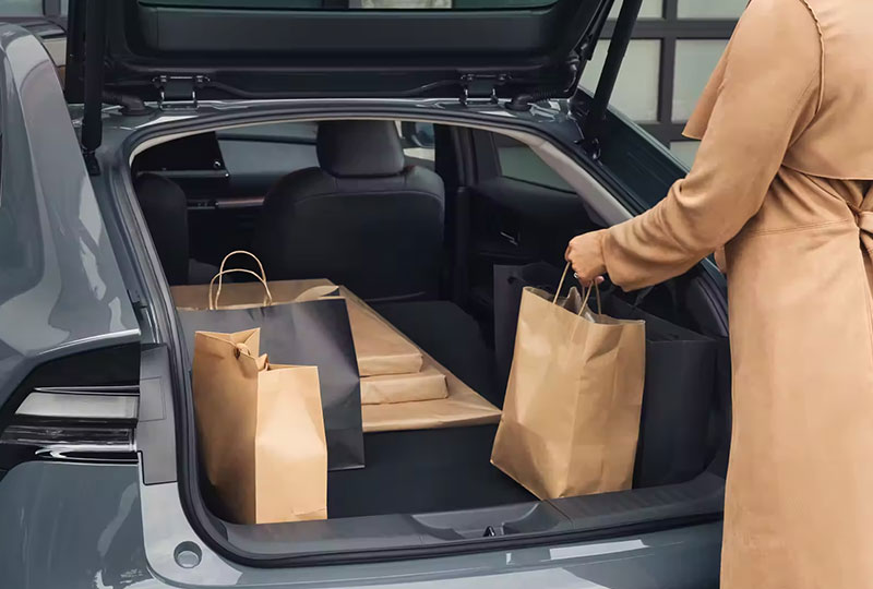 2023 Toyota Prius-Prime interior